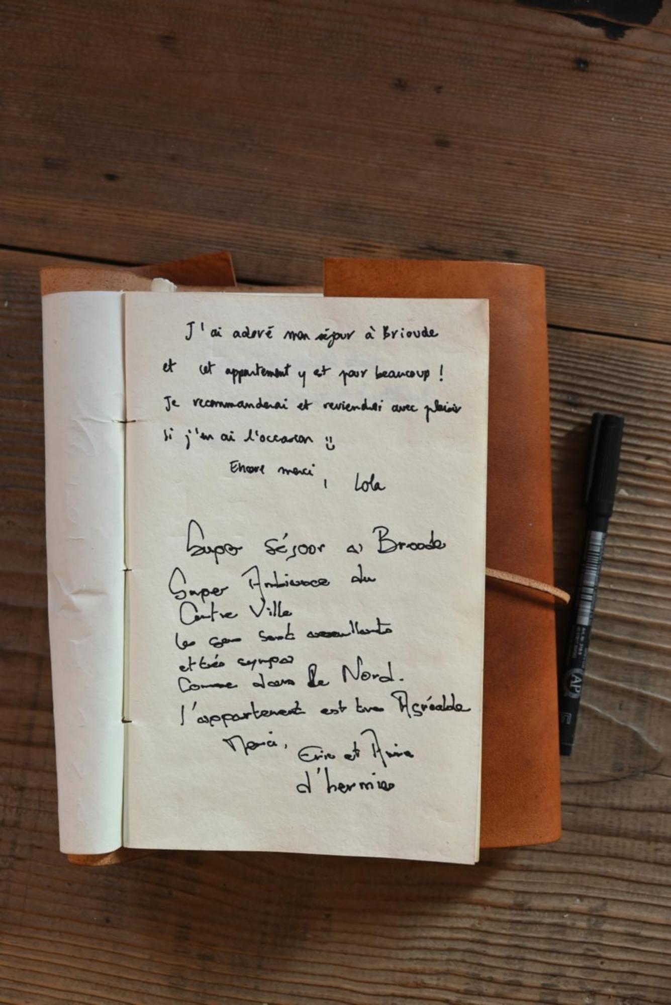 La Brocante - Meilleurhote-Brioude Exterior foto